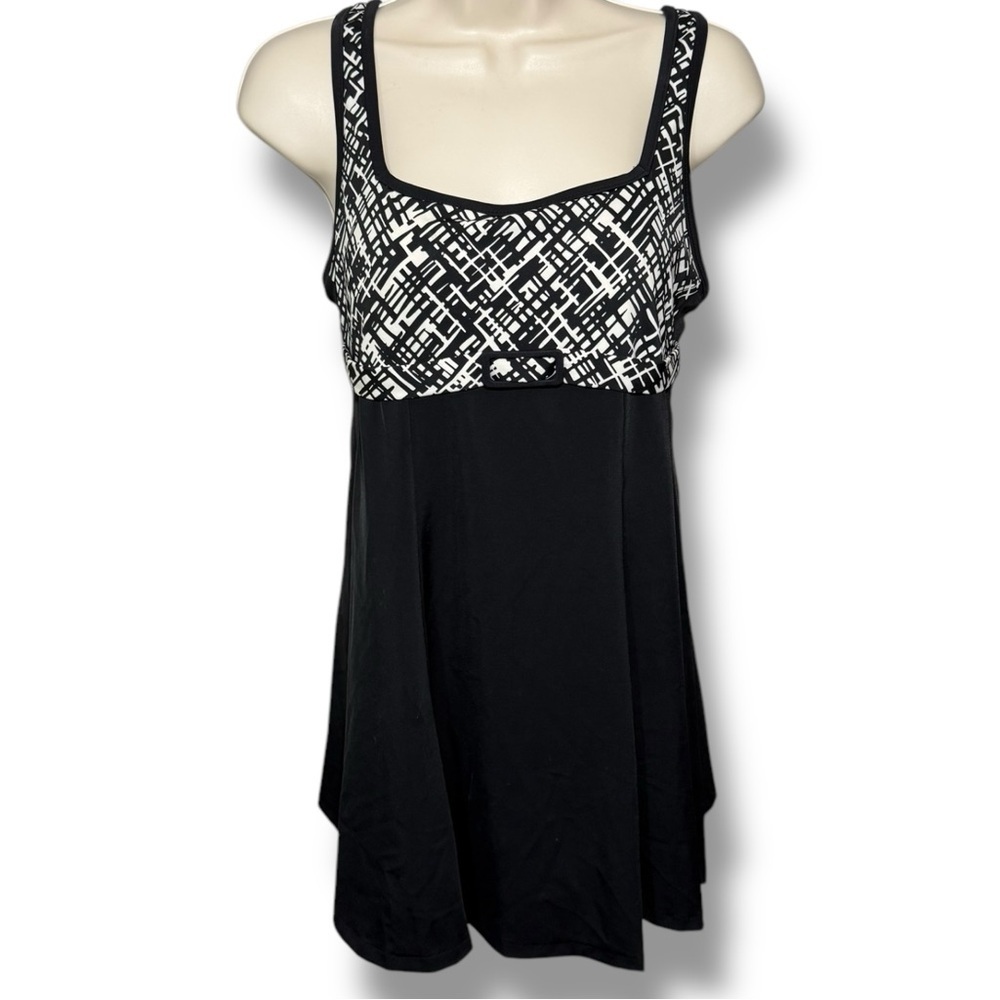 It Figures! Women’s Swim Dress Black White Size 10